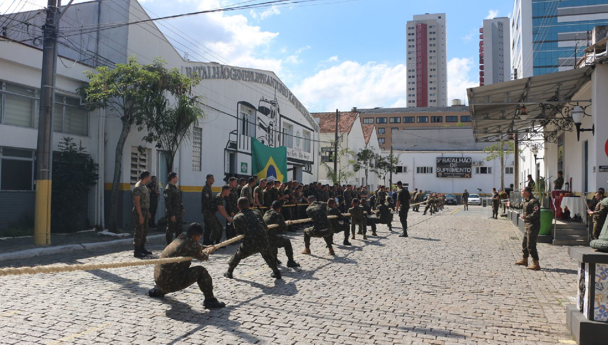 5º Batalhão de Suprimento consagra-se bicampeão em competição de cabo de guerra